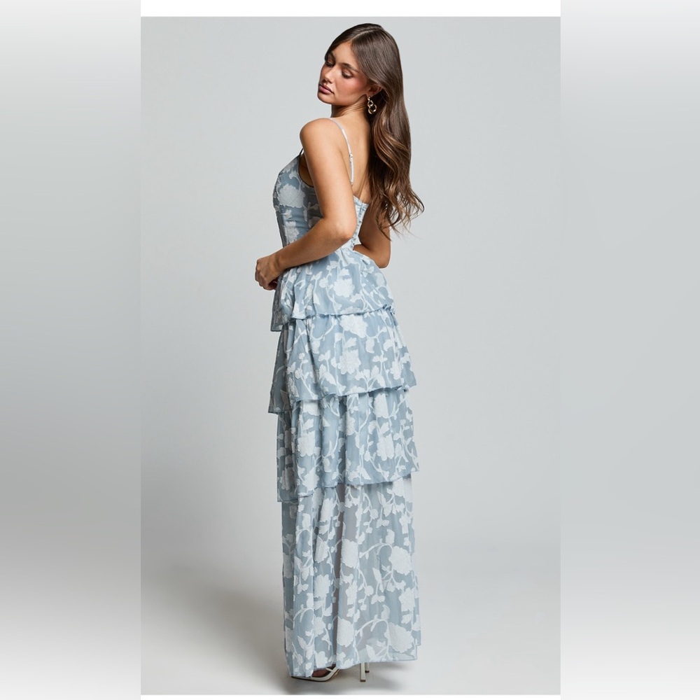 Showpo Light Blue Floral Maxi Dress - Picture 4 of 11